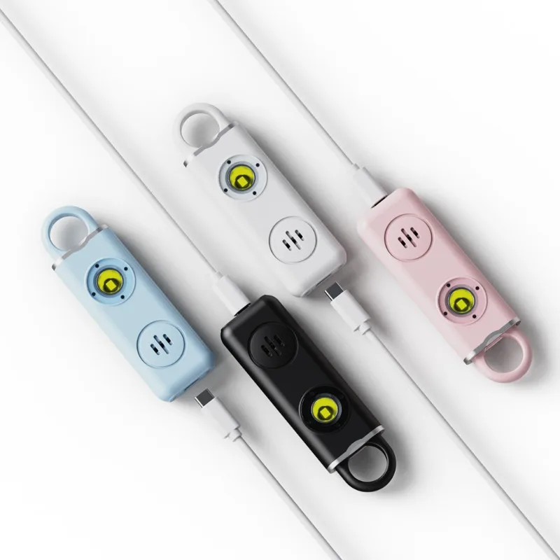 여성과 학생들이 야외에서 사용할 수 있는 충전식 전자  - Personal Alarm Keychain 리뷰 및 가격